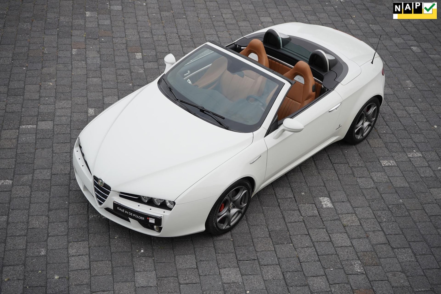 Alfa Romeo Spider - 1.7 T Exclusive 1750 TBI - AutoWereld.nl