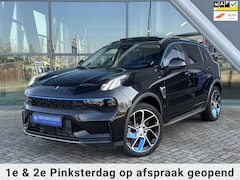 Lynk & Co 01 - 1.5 261pk Plug-In 6, 6 KwH Accu Panoramadak / 360 Camera / Stoelverwarming