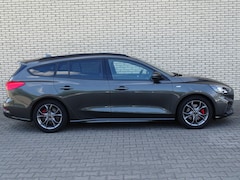 Ford Focus Wagon - 1.0 Turbo 125pk Mild Hybride ST Line X Business | Winterpack | Trekhaak | Elek. achterklep