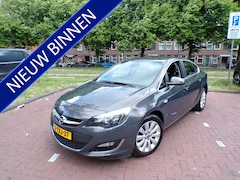 Opel Astra - 1.4 Turbo Cosmo NL AUTO ORG KM MET NAP