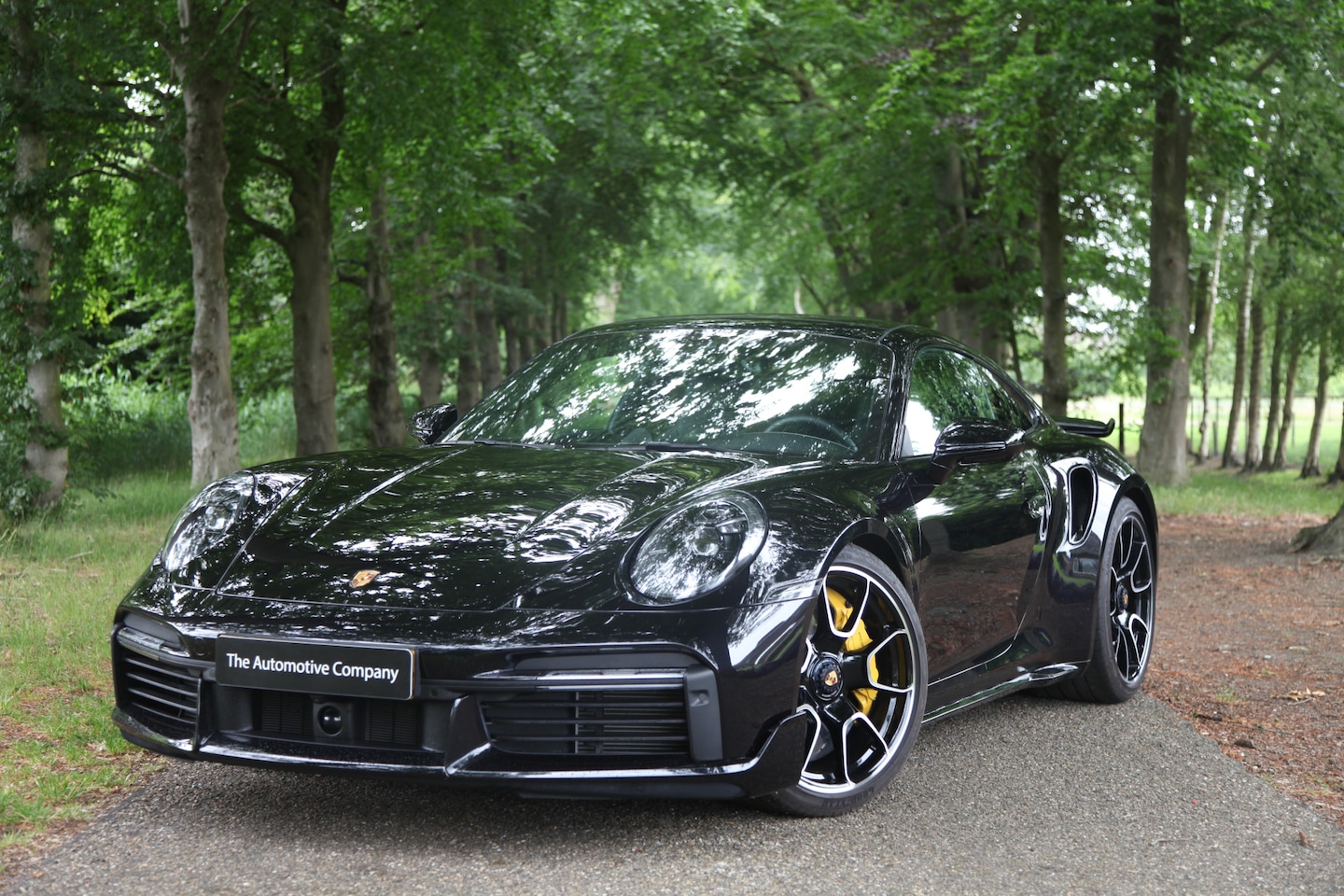 Porsche 911 - 992 Turbo S – Org NL | Approved | SportPakket - AutoWereld.nl