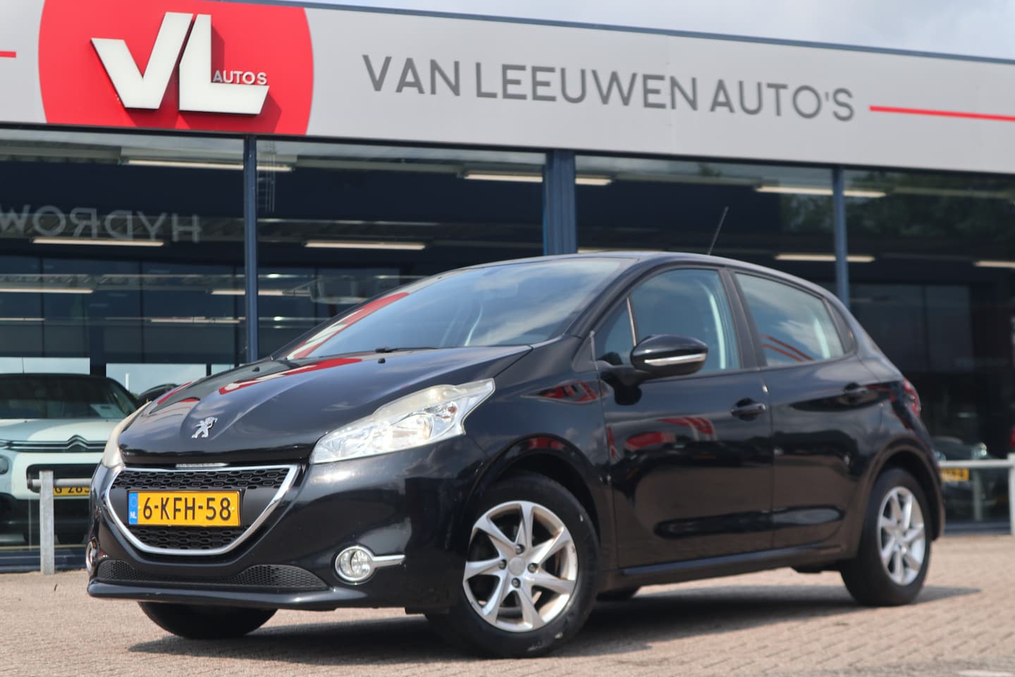 Peugeot 208 - 1.2 VTi Blue Lease | Nieuw Binnen! | Airco | Cruise | - AutoWereld.nl