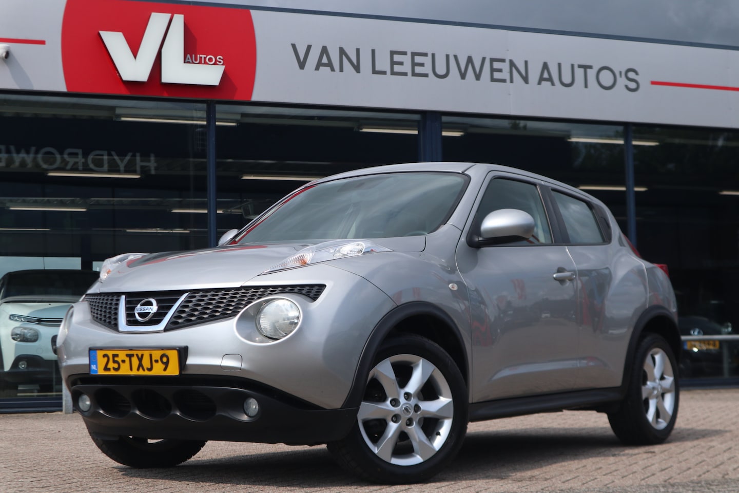 Nissan Juke - 1.6 Acenta | Automaat | Cruise | Airco - AutoWereld.nl