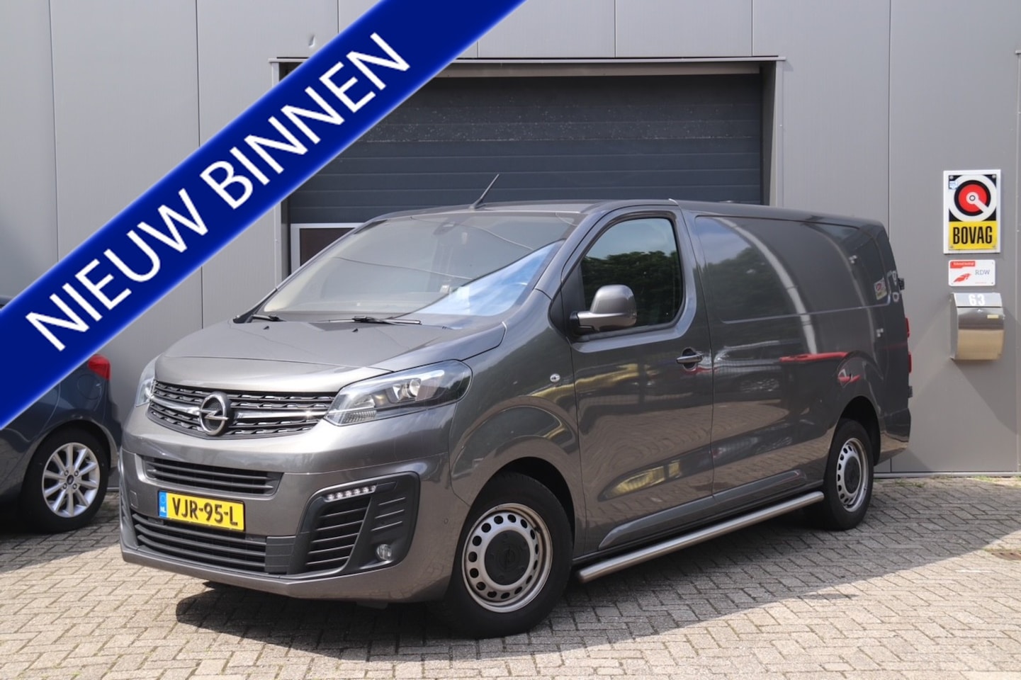 Opel Vivaro - 2.0 CDTI L3H1 Innovation Automaat - AutoWereld.nl