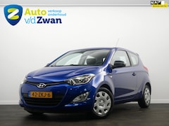 Hyundai i20 - 1.2i First Edition Airco/Perfect onderhouden/Nap