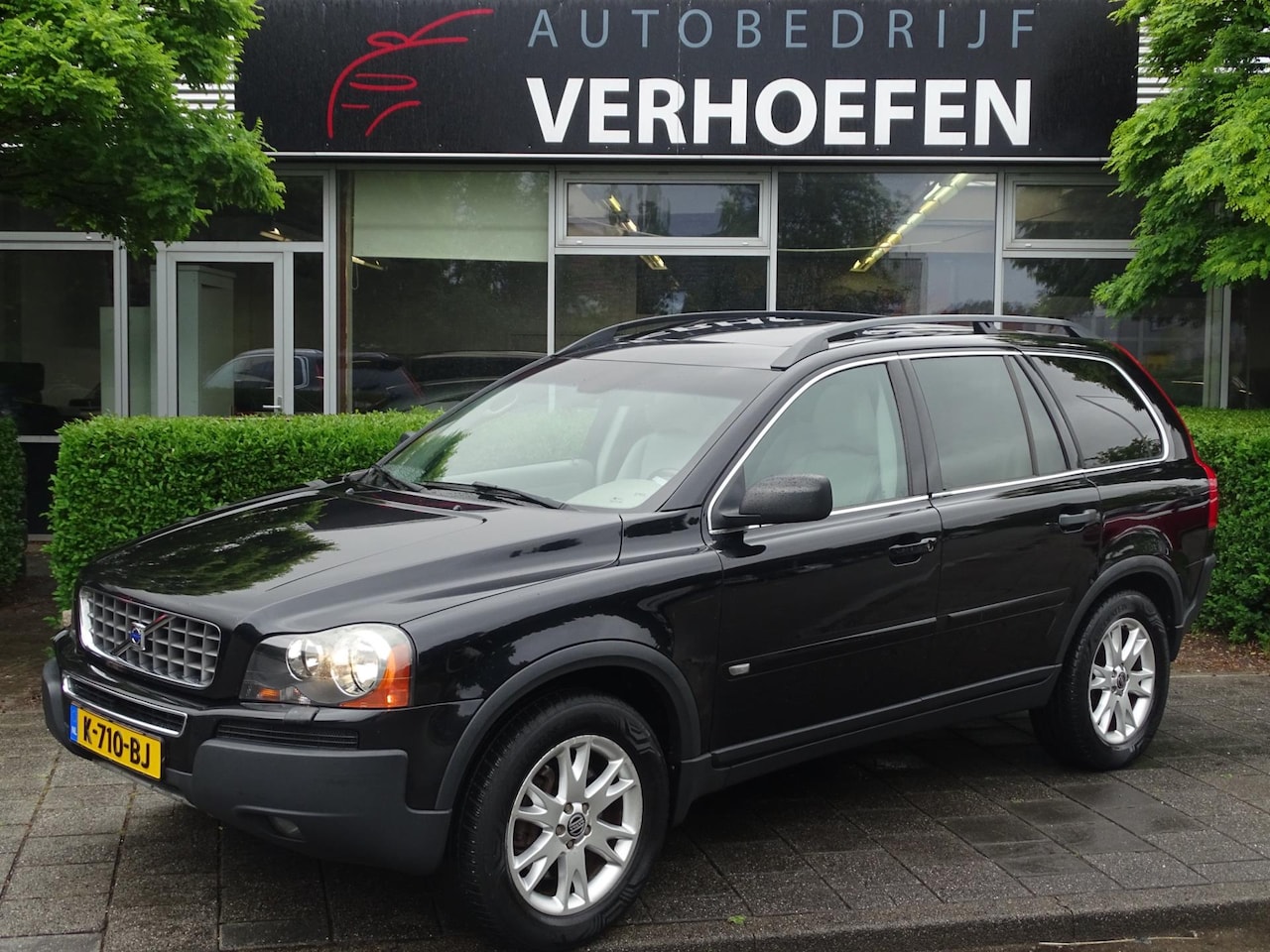 Volvo XC90 - 4.4 V8 Momentum 7PERS - AUTOMAAT - PANORAMADAK - TREKHAAK - LEDER - DAKDRAGERS - CRUISE / - AutoWereld.nl