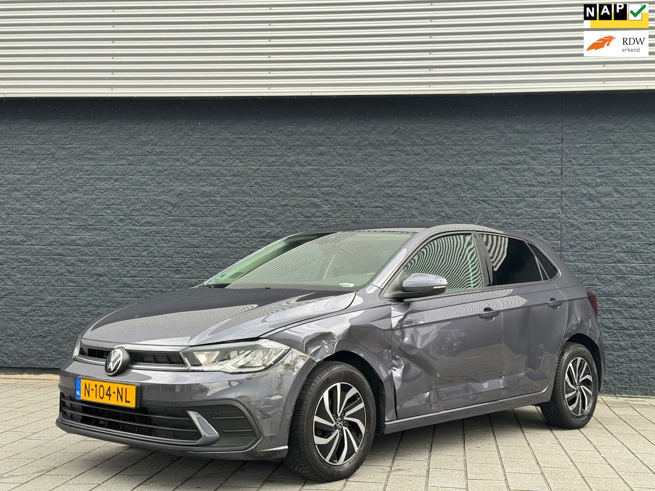 Volkswagen Polo - 1.0 TSI Life AUTOMAAT/LANE ASSIST/CARPLAY - AutoWereld.nl