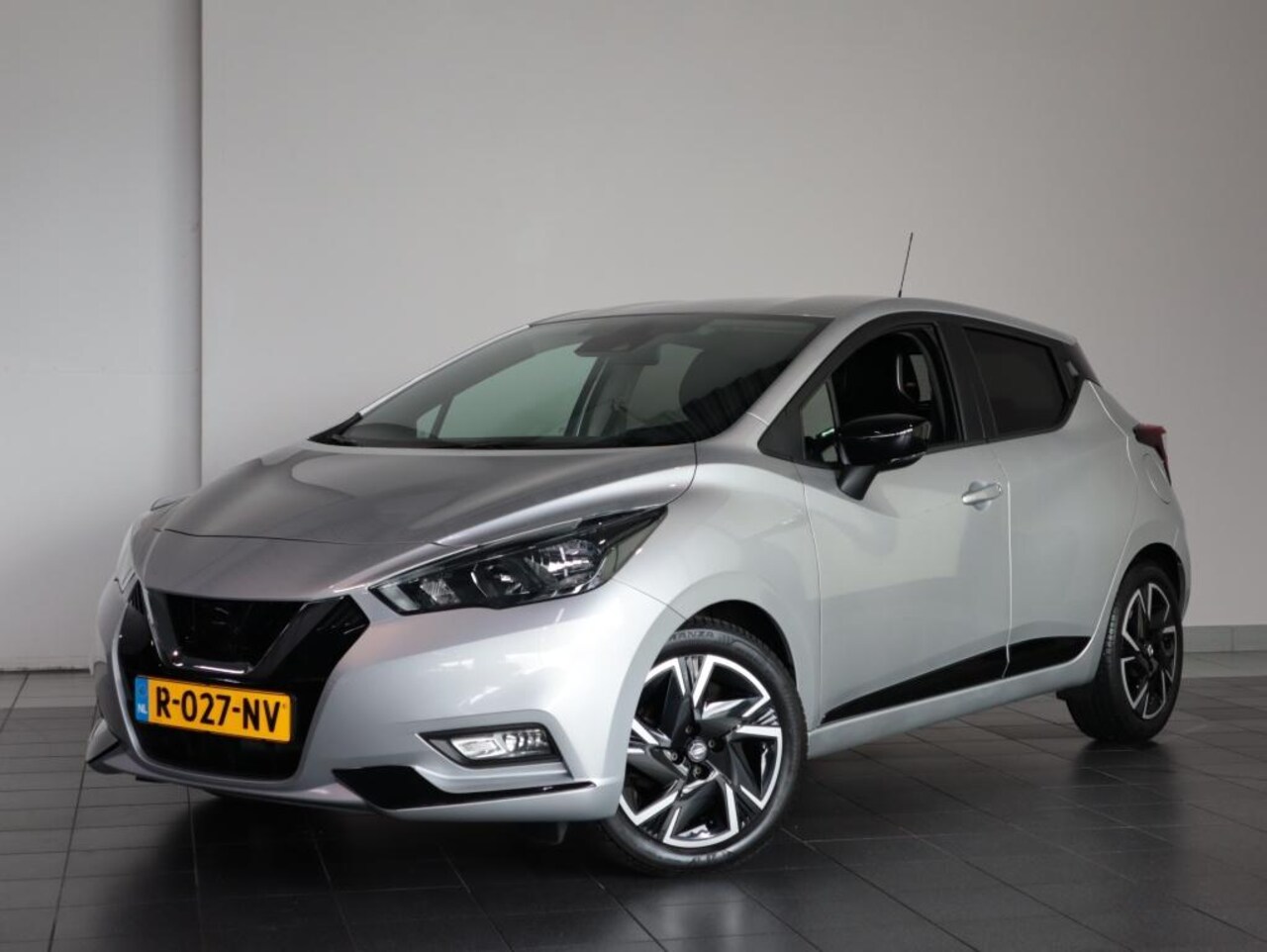 Nissan Micra - 1.0 IG-T N-Design / Navigatie / Bose - AutoWereld.nl