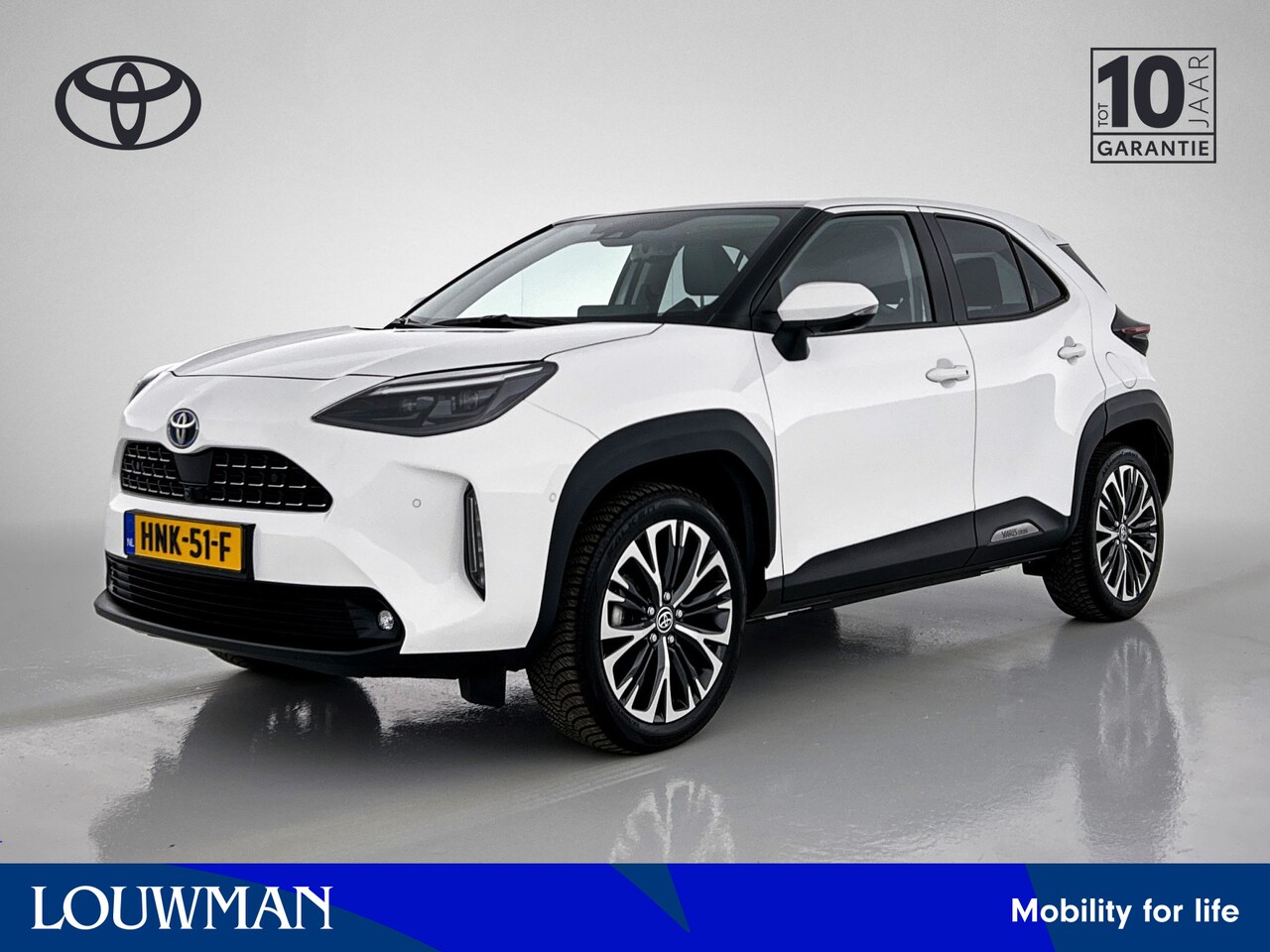 Toyota Yaris - 1.5 Hybrid GR Sport Limited | Panoramadak | Head-up display | Stuurverwarming | Parkeersen - AutoWereld.nl