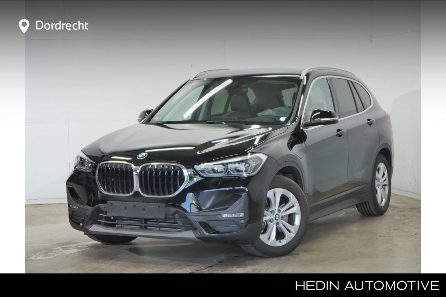 BMW X1 - xDrive25e | 9.500 km!! | Camera | Privacy Glass | Stoel/Stuurverwarmig | Head-Up | Leder | - AutoWereld.nl
