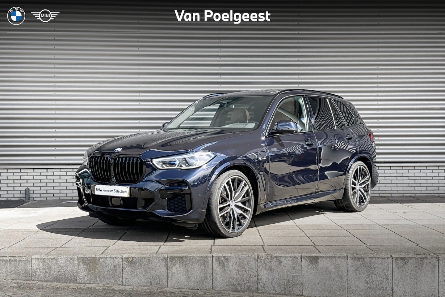 BMW X5 - xDrive45e High Executive / M Sportpakket / Panorama-Glasdak Sky Lounge / Trekhaak / CoPilo - AutoWereld.nl