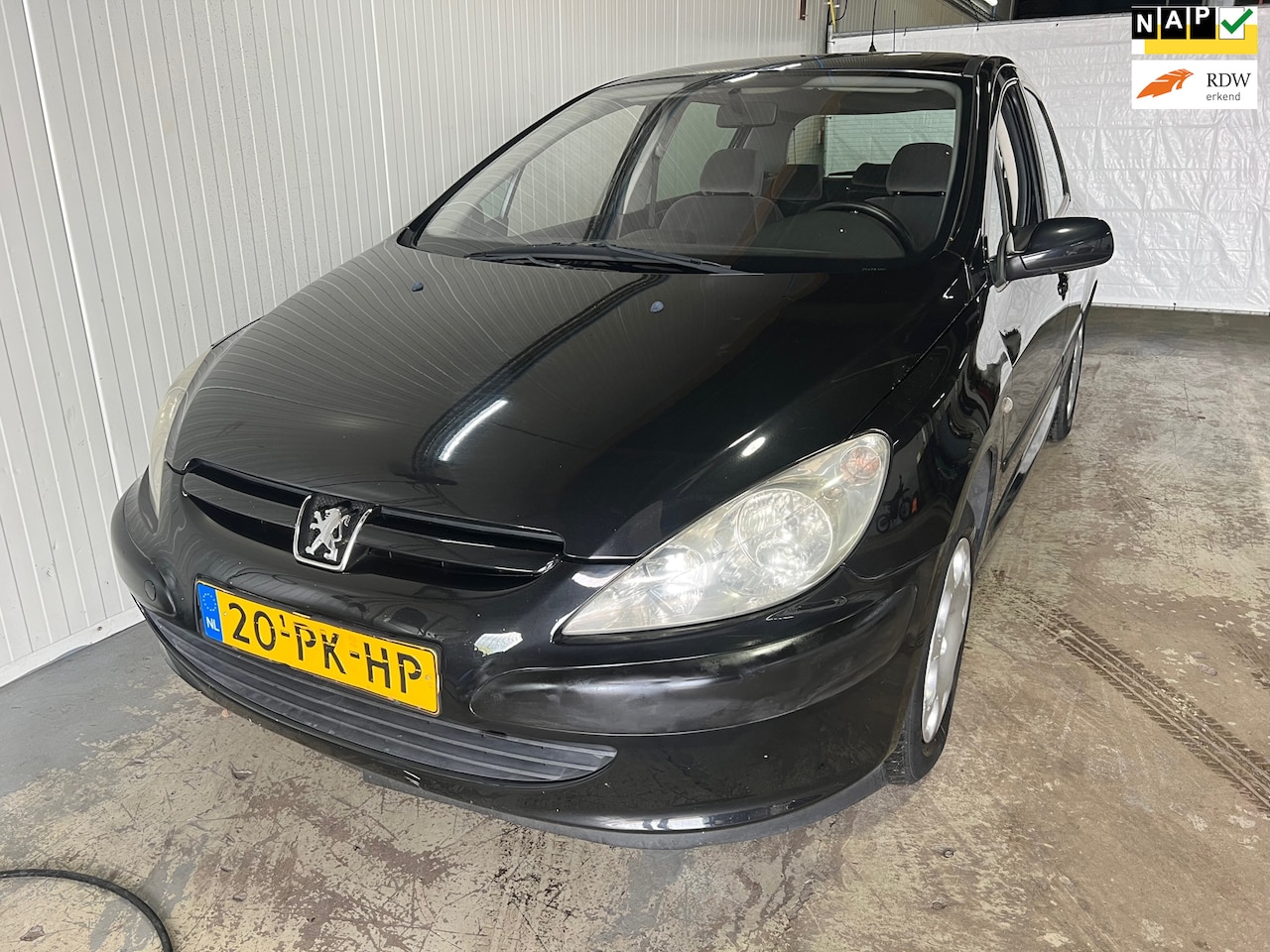 Peugeot 307 - 1.4-16V XT 1.4-16V XT - AutoWereld.nl
