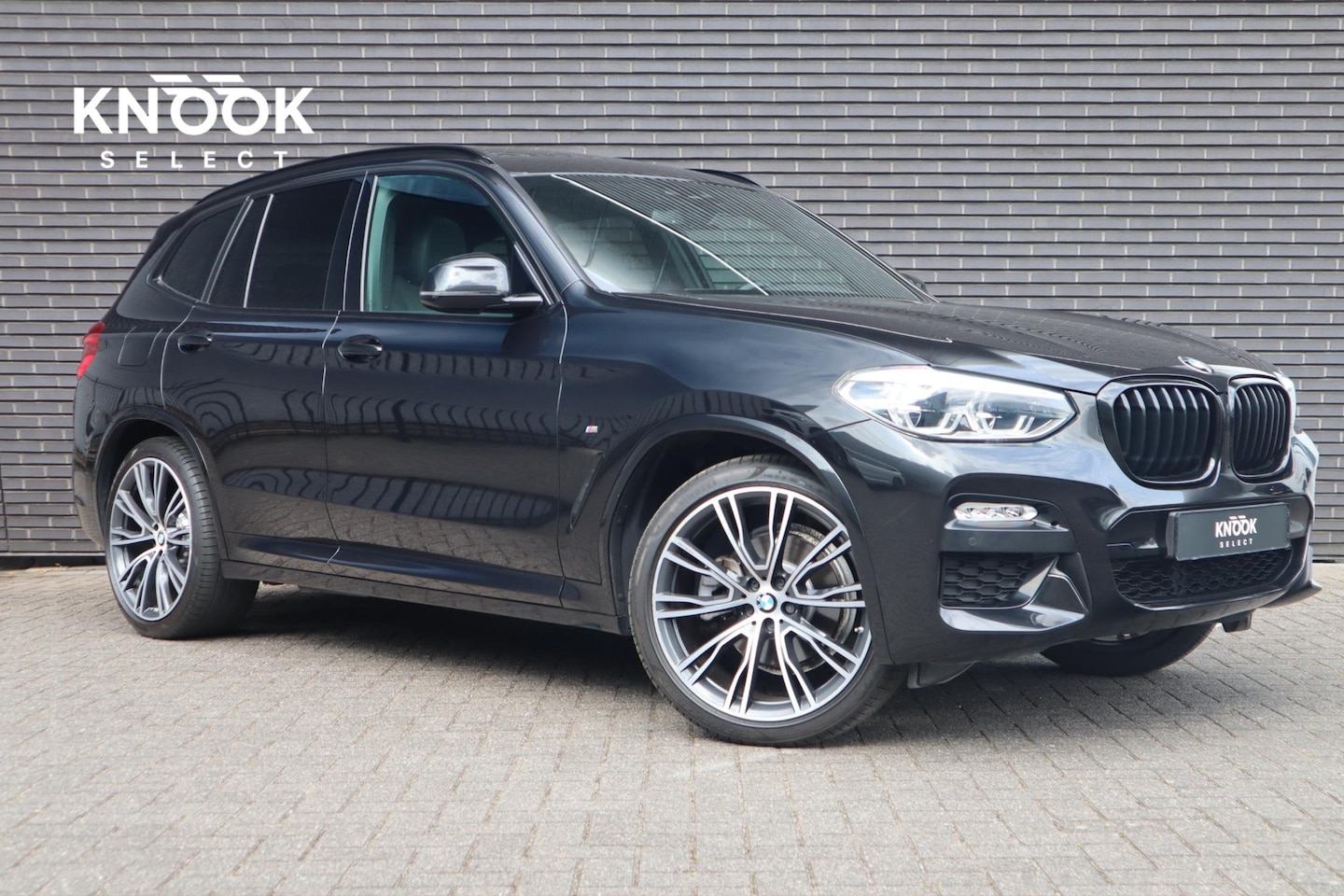 BMW X3 - xDrive20i M-Sport High Executive | Panodak | Sportleder | Ambiance | Stuurwielverwarming - AutoWereld.nl