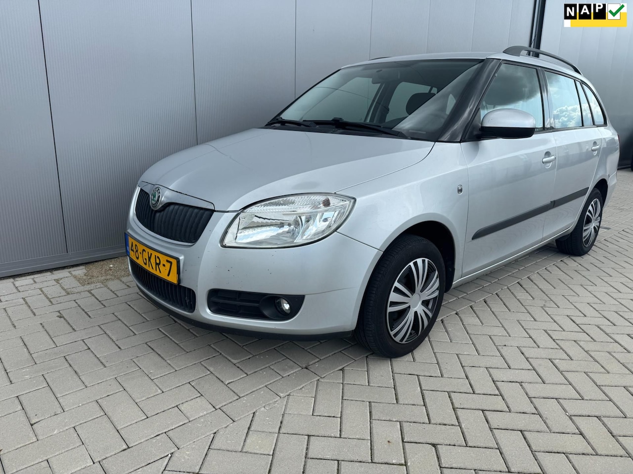Skoda Fabia Combi - 1.2-12V Ambiente 1.2-12V Ambiente - AutoWereld.nl