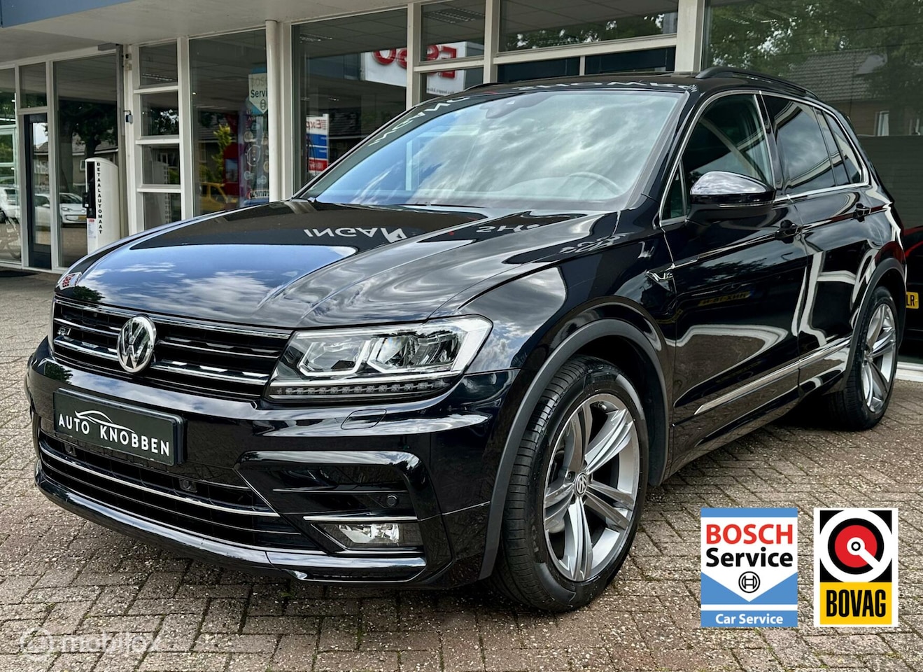 Volkswagen Tiguan - 1.5 TSI 2x R-line Led, ACC, Pano, Climat, Carplay, Pdc, LM.. - AutoWereld.nl