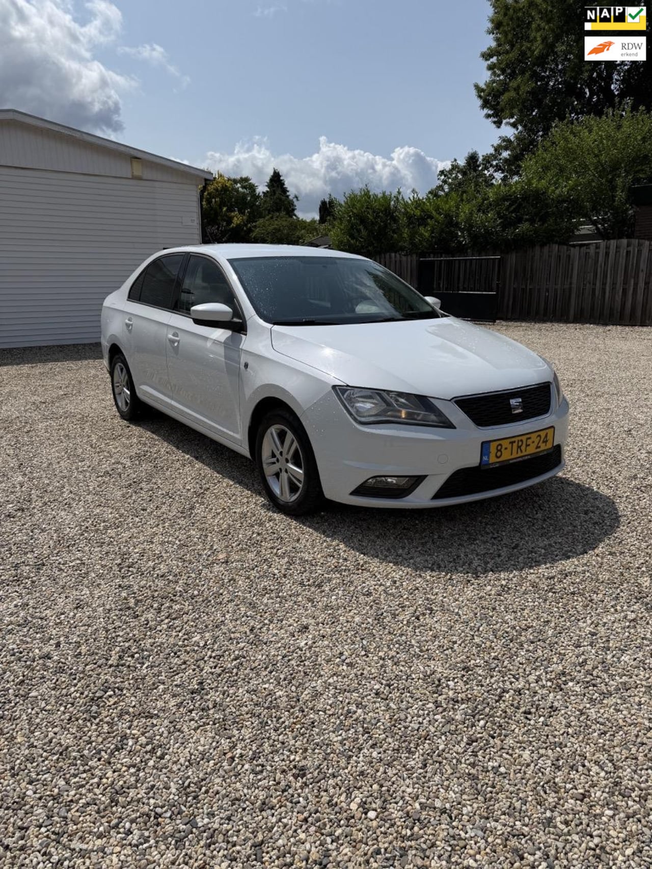 Seat Toledo - 1.4 TSI Businessline High *Automaat* *Carplay* - AutoWereld.nl