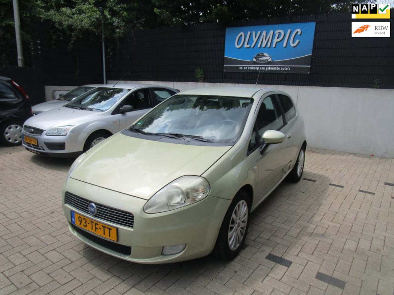 Fiat Grande Punto - 1.4-16V Dynamic 1.4-16V Dynamic +Nieuwe Apk - AutoWereld.nl