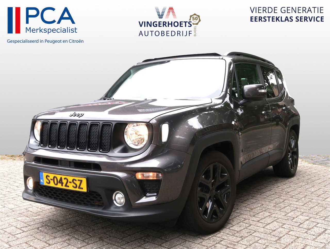 Jeep Renegade - 150 Pk Benzine * Black Star Edition *** AUTOMAAT *** * Open Schuifdak * Trekhaak 1.450 kg - AutoWereld.nl
