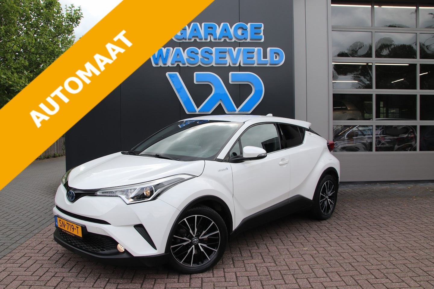 Toyota C-HR - 1.8 Hybrid Energy NL/Trekhaak/Camera/Navi/Stoelverw - AutoWereld.nl