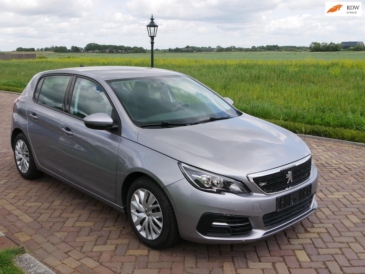 Peugeot 308 - 1.5 BlueHDi Blue Lease AC NAVI ** MARGE CAR ** - AutoWereld.nl