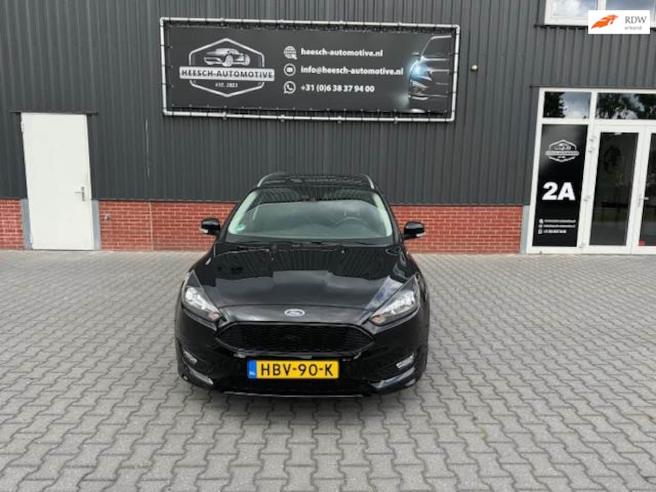 Ford Focus Wagon - 1.0 Titanium 1.0 Titanium - AutoWereld.nl