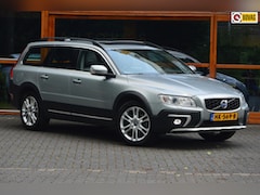 Volvo XC70 - 2.4 D5 AWD Inscription | Uniek | Geventileerde stoelen | Stuur en Stoel Verwarmd | Panoram