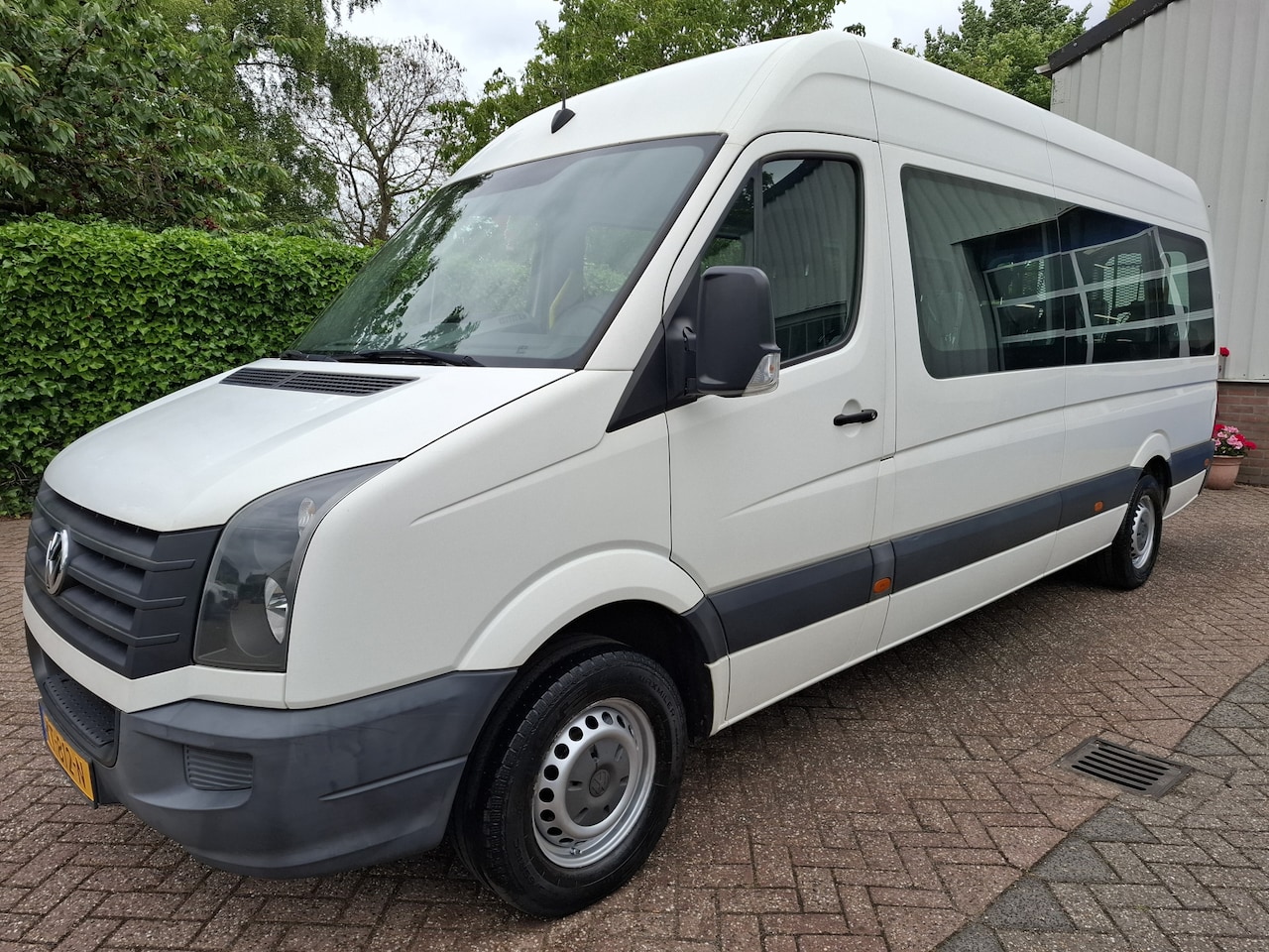 Volkswagen Crafter - 35 2.0 TDI L3H2 BM 18950.- INCL BTW 9-PERSOONS ROLSTOEL LIFT 114PK - AutoWereld.nl