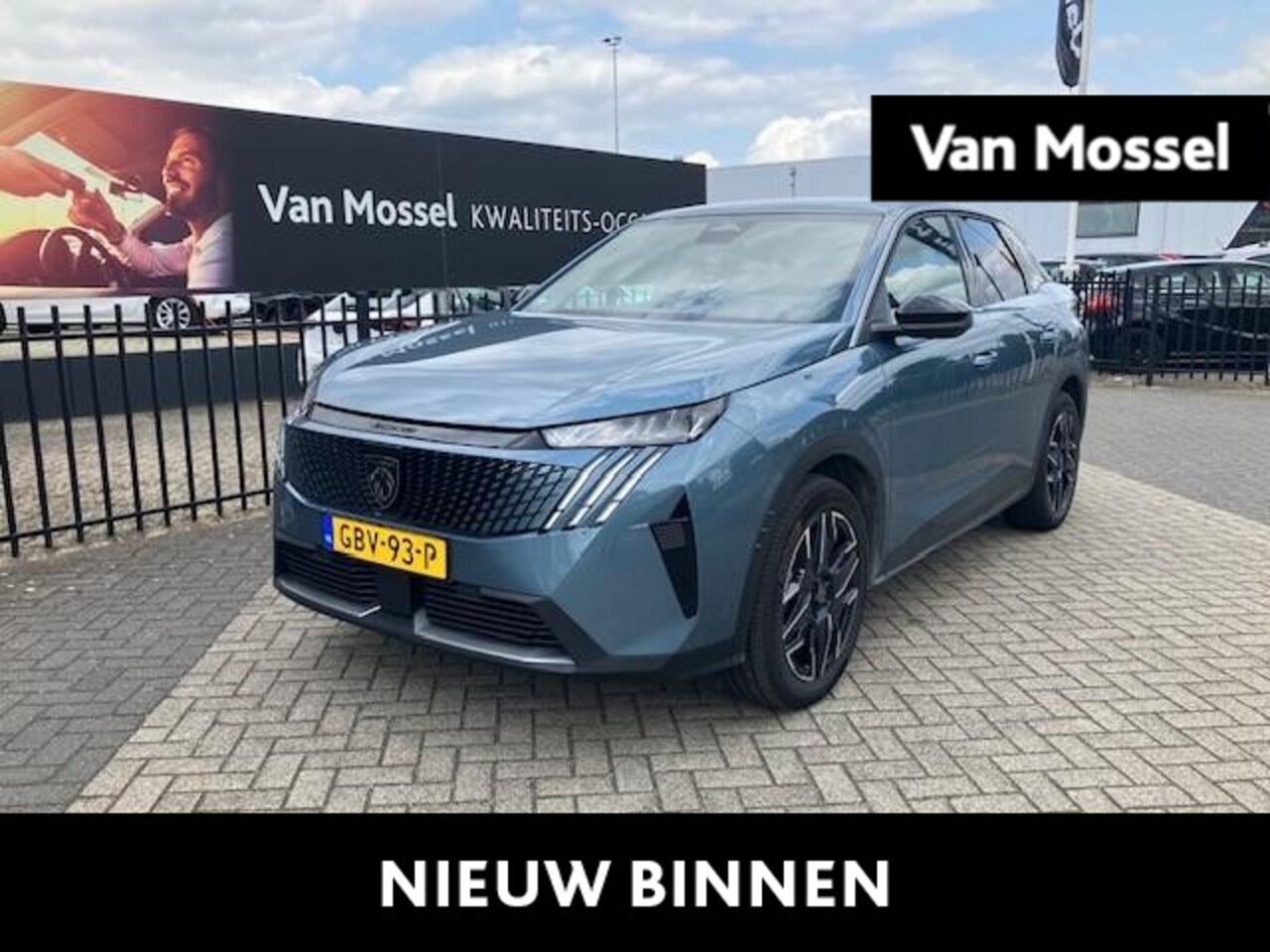 Peugeot 3008 - 1.2 Hybrid 136 Allure | Navigatie | Parkeer camera | LM velgen | Apple /Andoid | Parkeer s - AutoWereld.nl