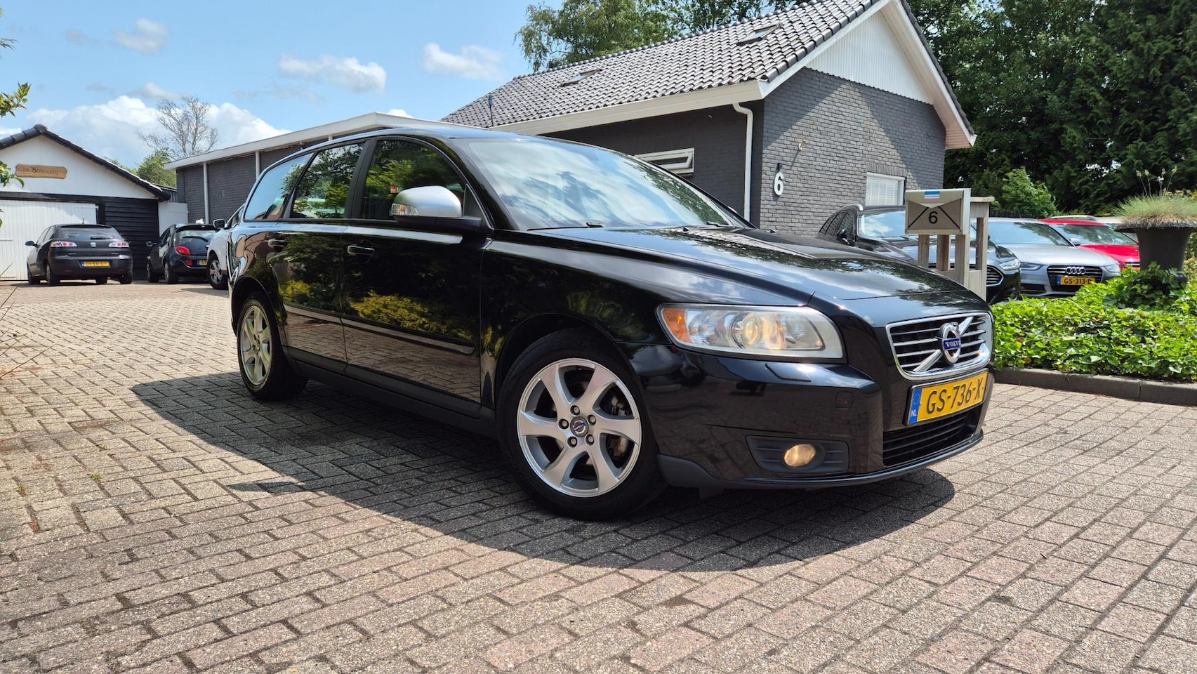 Volvo V50 - 1.6 D2 S/S Momentum 1.6 D2 S/S Momentum - AutoWereld.nl
