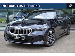 BMW i5 - eDrive40 M Sport / Achteruitrijcamera / Stoelverwarming / Adaptieve LED / Driving Assistan