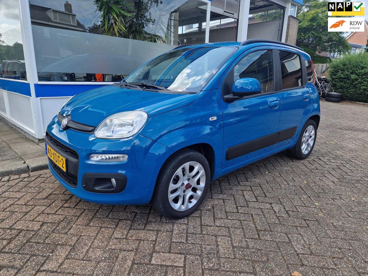 Fiat Panda - 0.9 TwinAir Lounge | Trekhaak - AutoWereld.nl