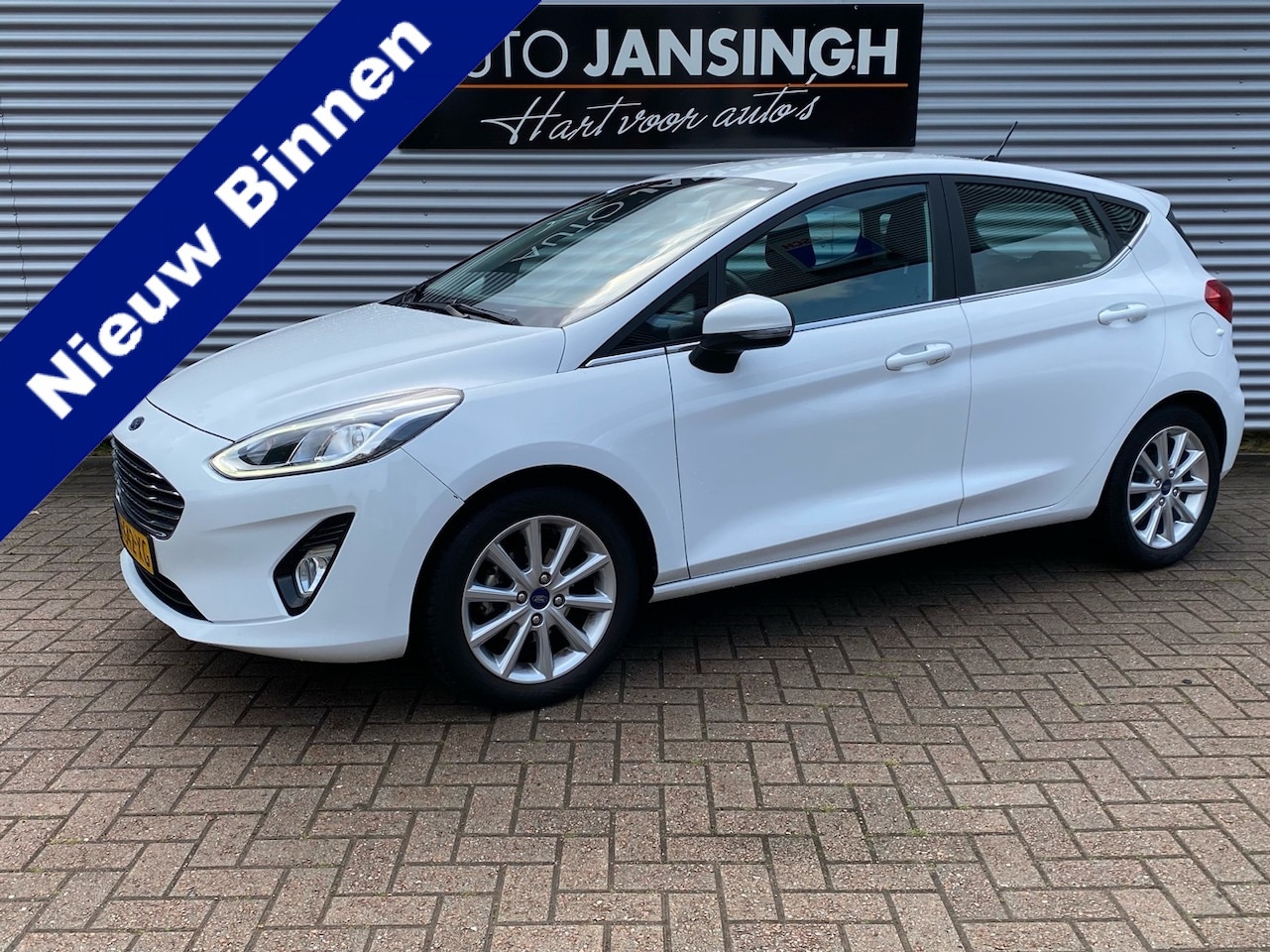 Ford Fiesta - 1.0 EcoBoost Titanium | Cruise Control | Navigatie | Climate Control | PDC Achter | RIJKLA - AutoWereld.nl