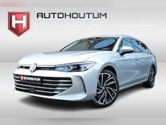 Volkswagen Passat Variant - 1.5 eHybrid Elegance Business Trekhaak, Panoramadak, Achteruitrijcamera