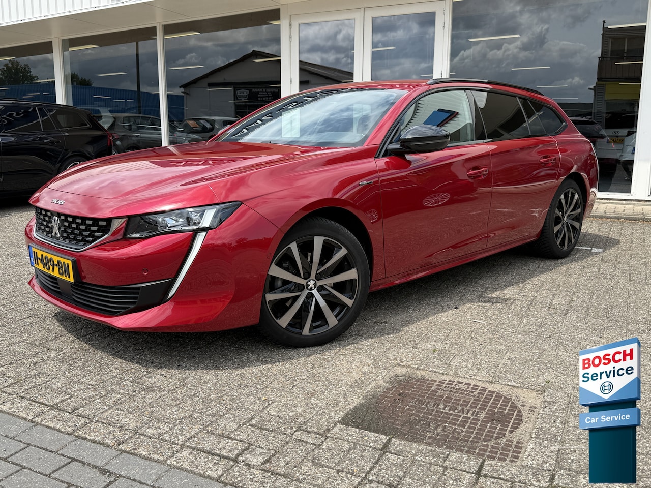 Peugeot 508 SW - 1.6 PureTech GT Line | LED | Keyless Start |  Apple Carplay | PDC incl. Camera | Half Lede - AutoWereld.nl