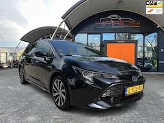 Toyota Corolla Touring Sports - 1.8 Hybrid Dynamic Trekhaak 100% Dealer Onderhouden 1e Eigenaar