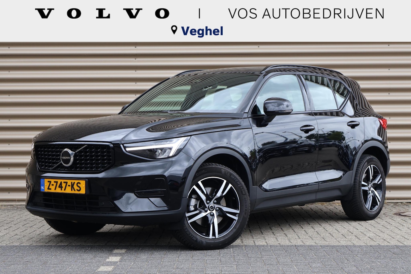 Volvo XC40 - B4 Plus Dark | Elektr. trekhaak | Elektr. stoelen + memory - AutoWereld.nl