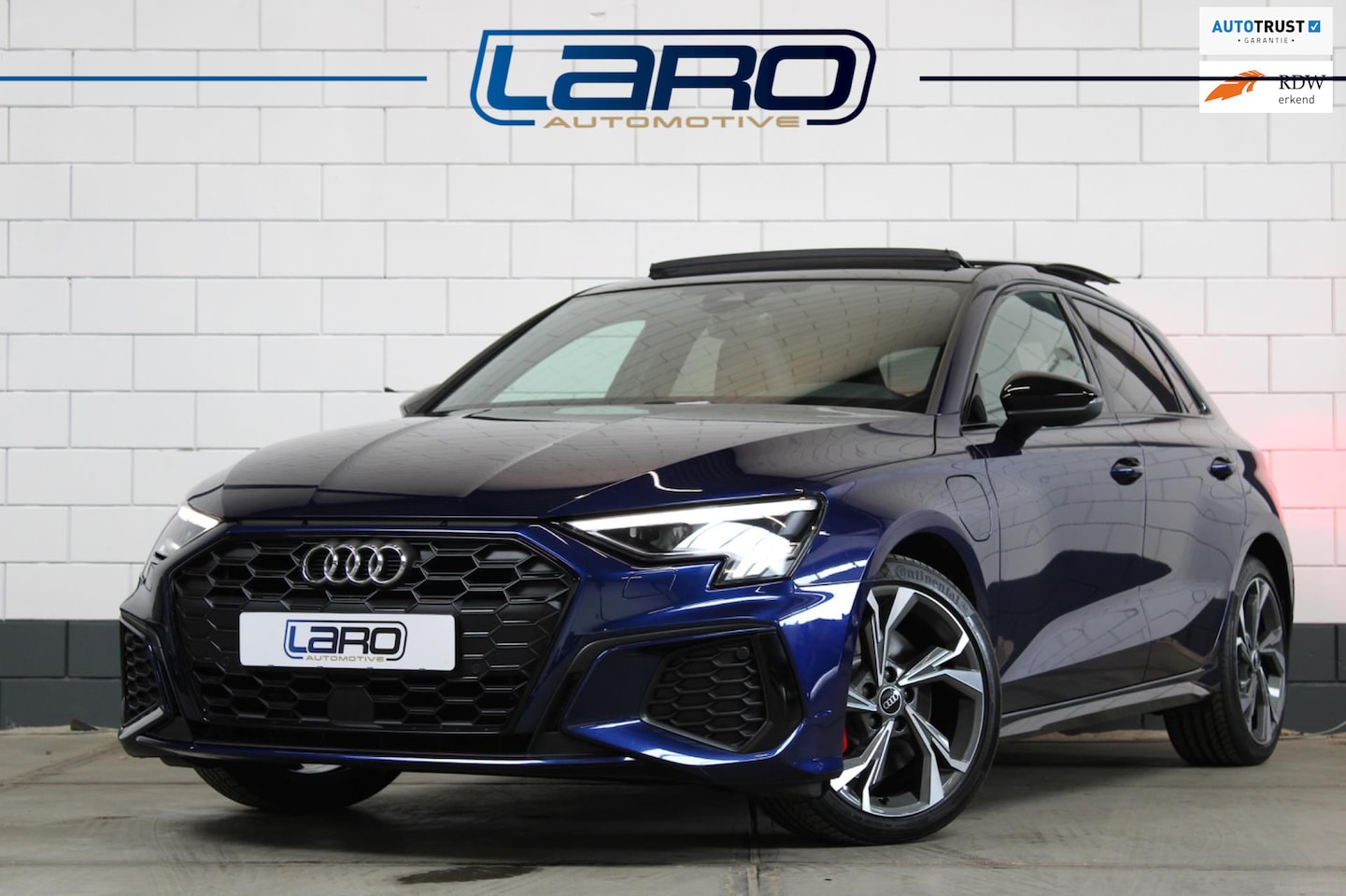 Audi A3 Sportback - 45 TFSI e S-Line 245pk | Pano Leer Memory Cam ACC Sfeer Keyless BTW CarPlay - AutoWereld.nl