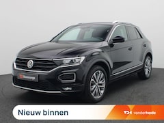 Volkswagen T-Roc - 1.5 TSI Sport 150PK DSG keyless, active info display, dodehoek detectie, 18" lichtmetalen