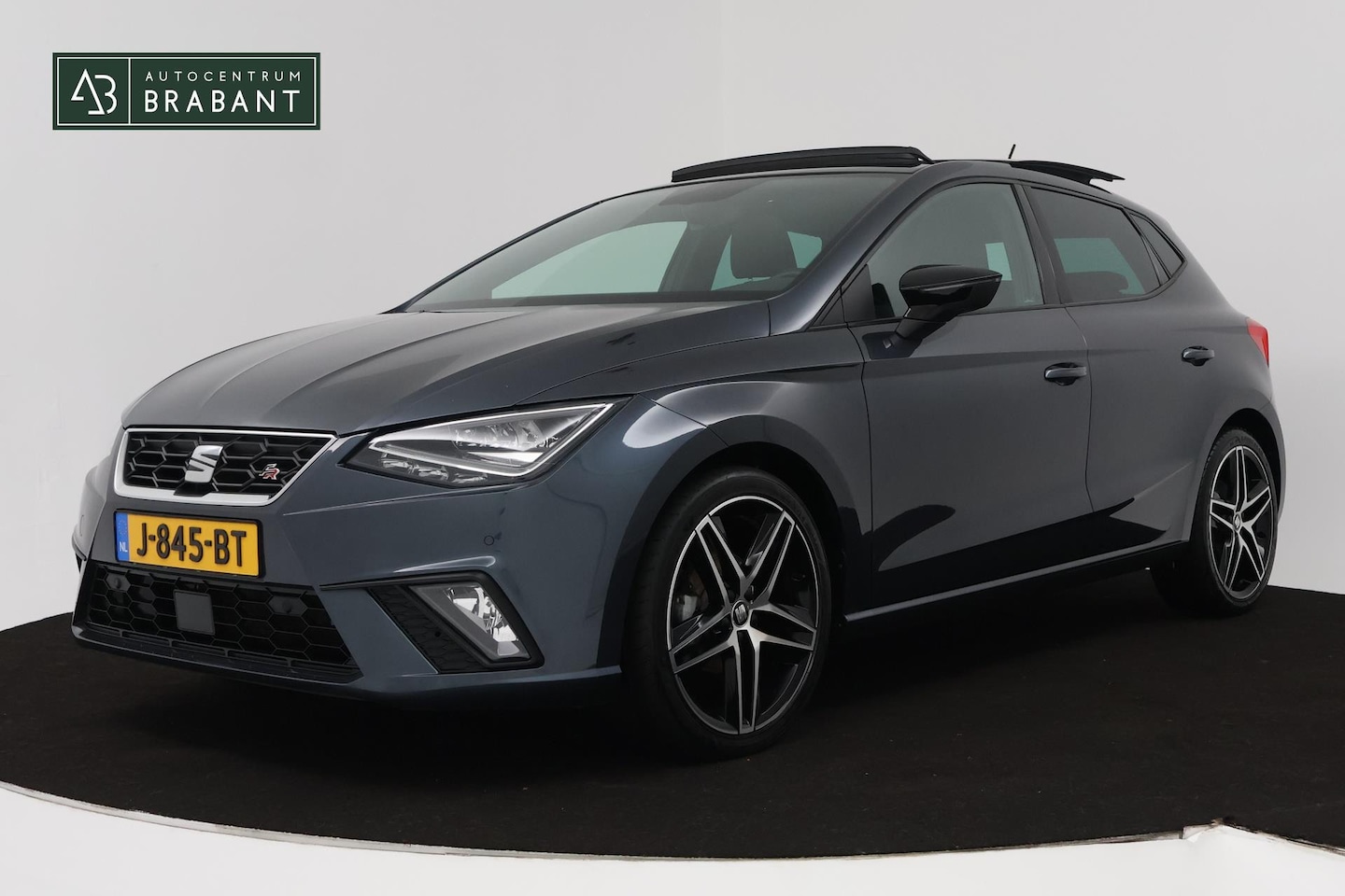 Seat Ibiza - 1.0 TSI FR Business Intense (PANORAMADAK, DIGITALE COCKPIT, LED, NAVI, CAMERA, CARPLAY, 1e - AutoWereld.nl