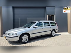 Volvo V70 - 2.4 D Edition II CLIMA | STOELVERWARMING | CRUISE | APK 2026 | D-RIEM V.V. | PERFECT ONDER
