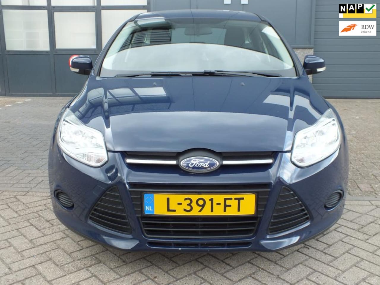 Ford Focus Wagon - 1.0 EcoBoost Trend 1.0 EcoBoost Trend - AutoWereld.nl