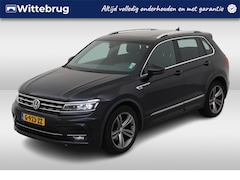 Volkswagen Tiguan - 1.5 TSI ACT R-Line / AUTOMAAT/ PANO/ CAMERA/ PARK. SENSOREN/ LED/ DIGITAL DASHBOARD/ ELEK.