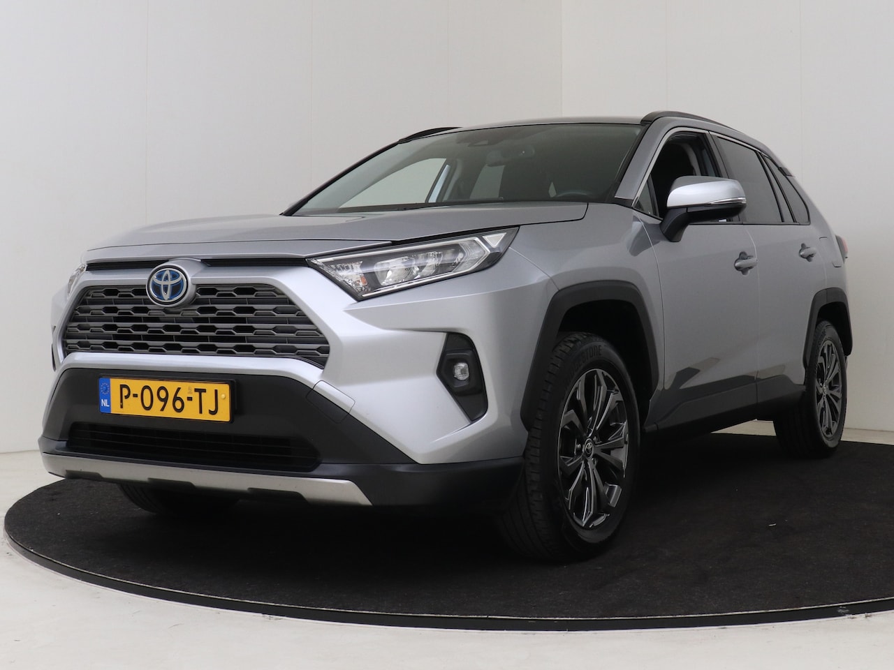Toyota RAV4 - 2.5 Hybrid Dynamic | Trekhaak | Elektrische Achterklep | Adaptieve Cruisecontrole | - AutoWereld.nl