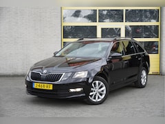 Skoda Octavia Combi - 1.5 TSI 150PK Automaat Business Edition BJ2020 Lmv 16" | Led | Pdc | Navi | App-Connect |