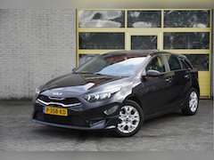 Kia Cee'd - Ceed 1.0 T-GDi 120PK 5drs DynamicLine BJ2022 Lmv 16" | Led V+A | Pdc | Navi | Achteruitrij