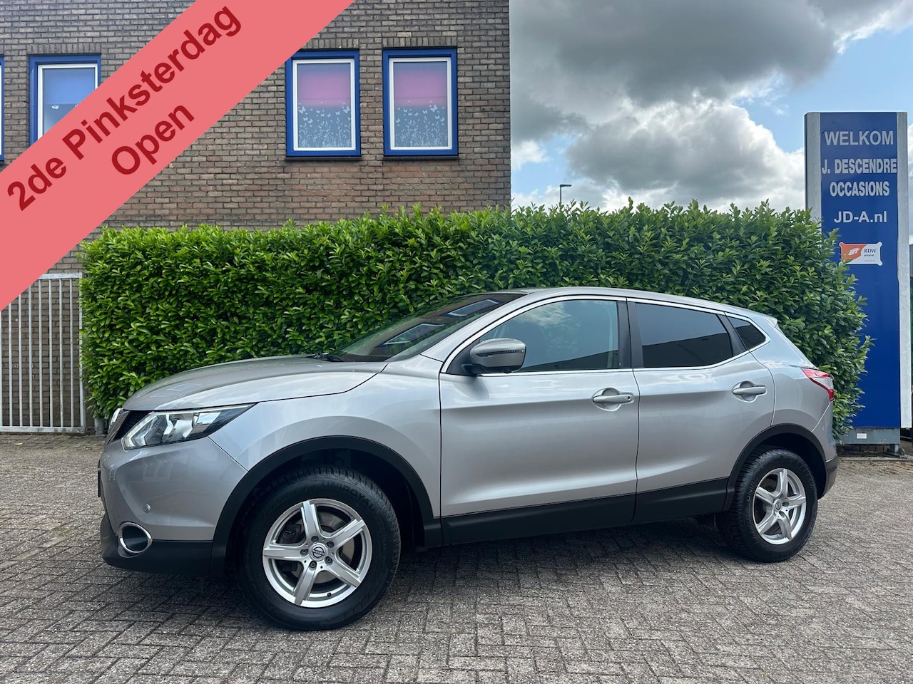 Nissan Qashqai - 1.2 N-Connecta Climate C, Cruise C, Rondomzicht Camera!!!! PINKSTERSHOW WOESDAG 04-06 T/M - AutoWereld.nl