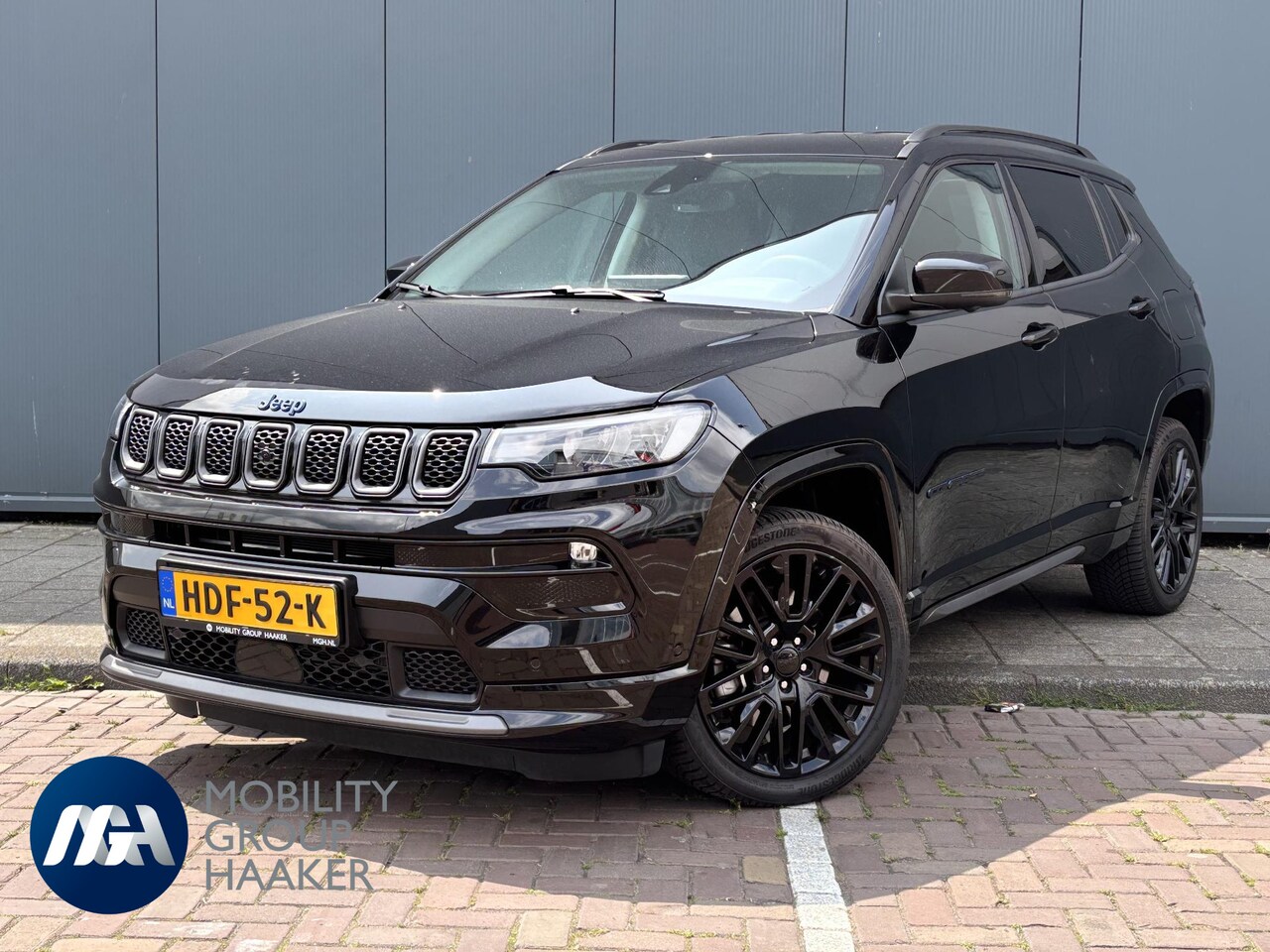 Jeep Compass - 1.3T S I Carplay I Achteruitrijcamera I Navigatie full map I Stoelverwarming I 19 inch LM - AutoWereld.nl