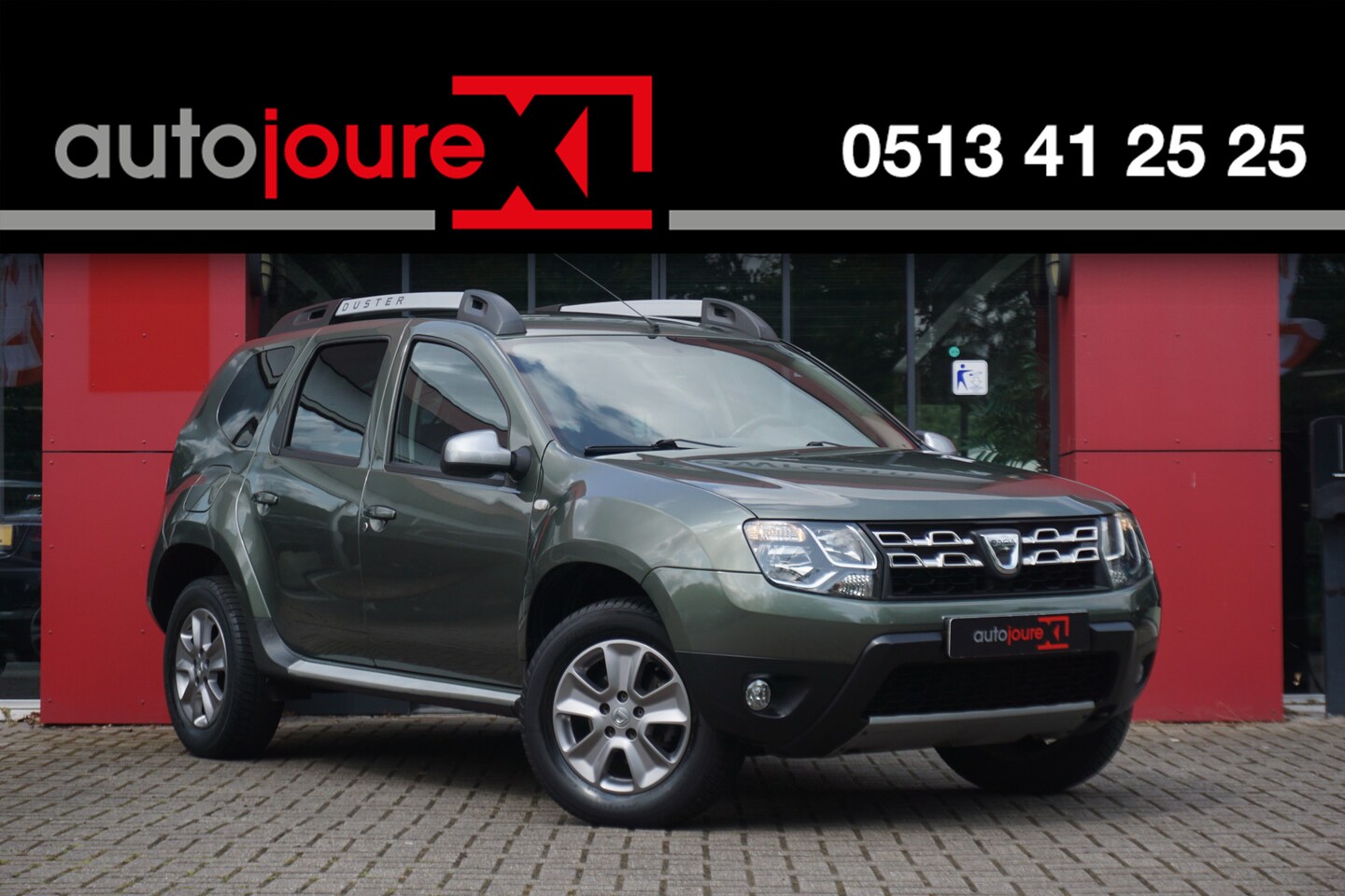 Dacia Duster - 1.5 dCi 4x2 Prestige | Origineel NL | Cruise Control | Trekhaak | Navigatie | Airco | PDC - AutoWereld.nl