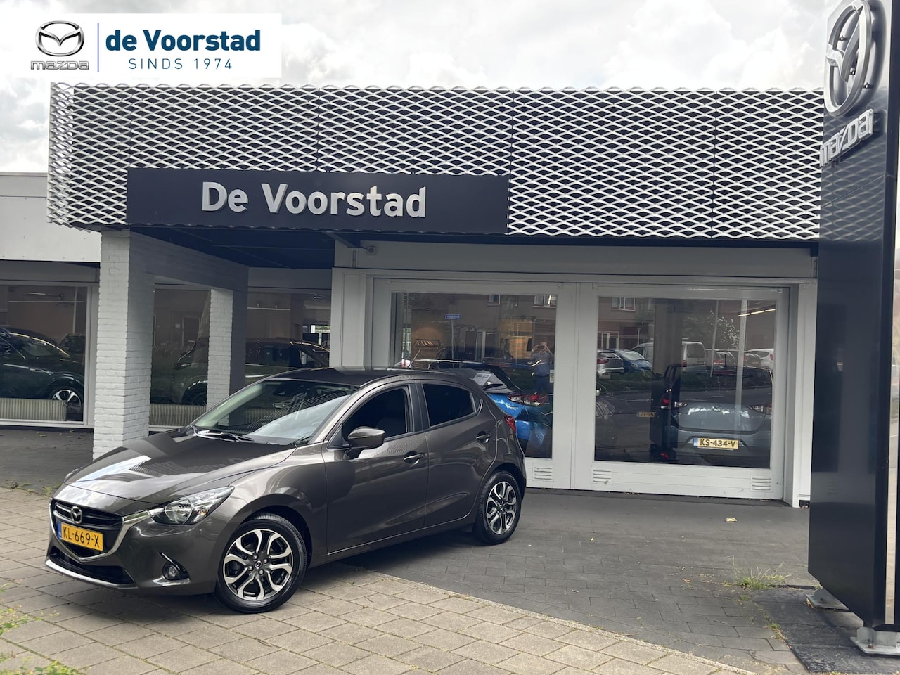 Mazda 2 - 1.5 Skyactiv-G GT-M Line | 1e eigenaar | dealee onderhouden | extreem lage Km.stand !!!!! - AutoWereld.nl