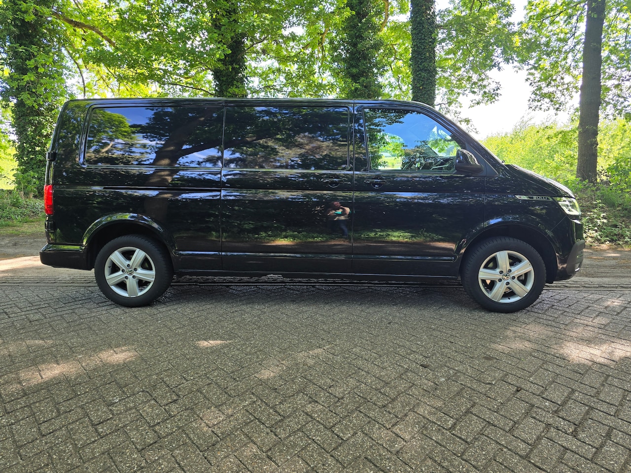 Volkswagen Transporter - 2.0 TDI L2H1 28 Bulli - AutoWereld.nl